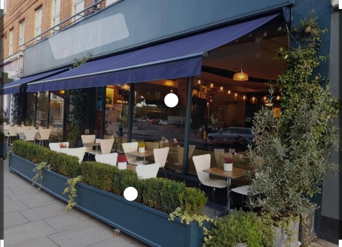 Super Convenient For Central London - Large 2 Double Bed Apartment 30 Seconds Walk To Platform Train Station And 19 Mins To London Waterloo מראה חיצוני תמונה